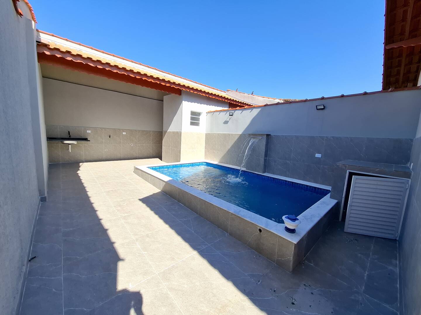 #2112 - Casa para Venda em Mongaguá - SP