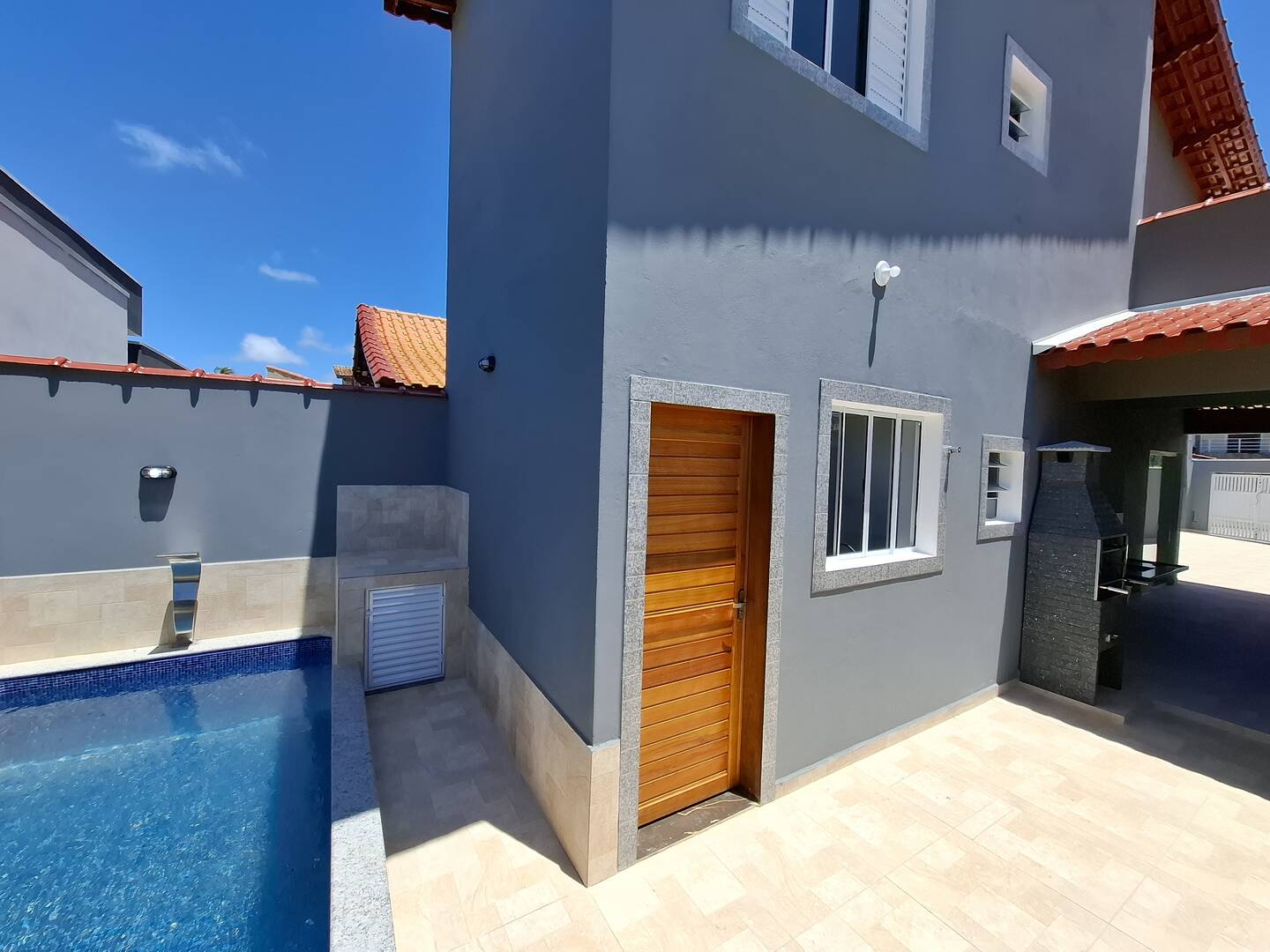 #2185 - Sobrado para Venda em Mongaguá - SP