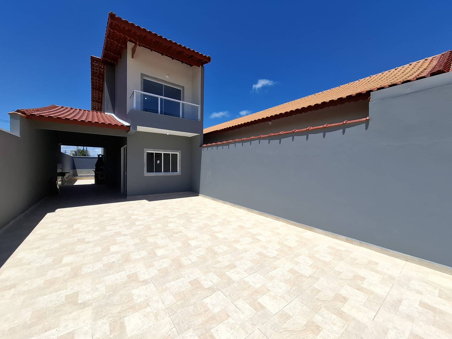 #2185 - Sobrado para Venda em Mongaguá - SP