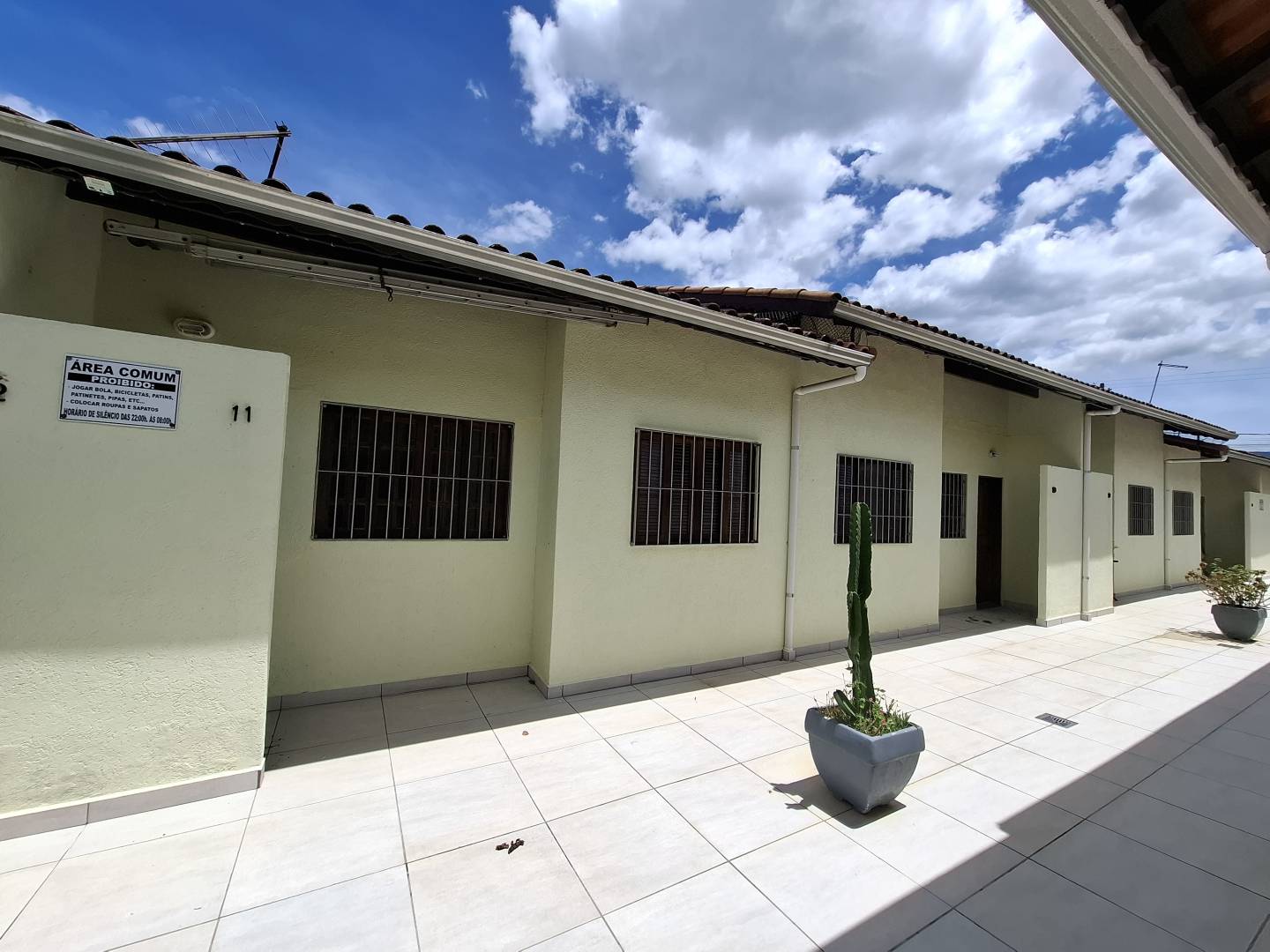 #2204 - Casa para Venda em Mongaguá - SP