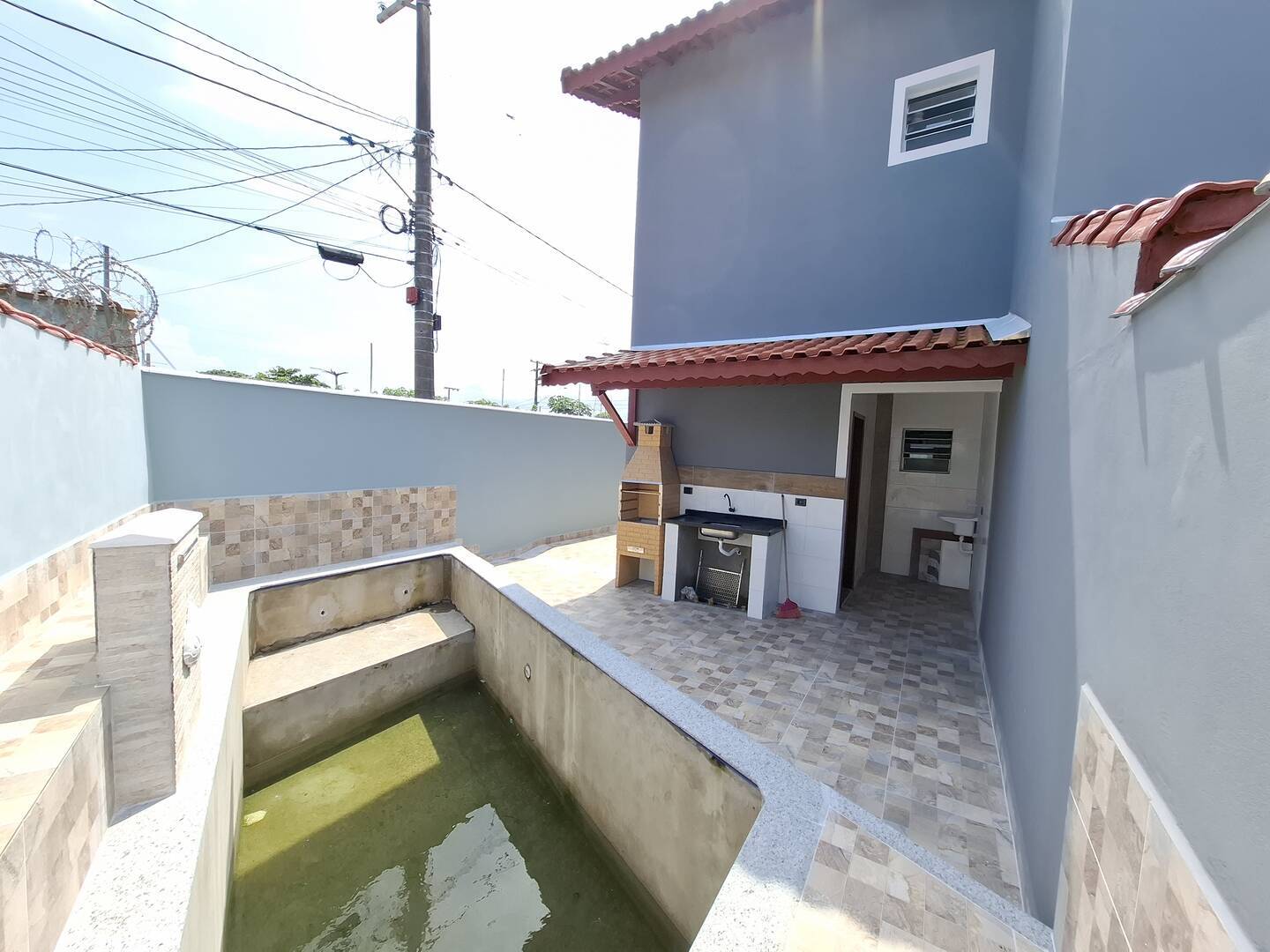 #2220 - Sobrado para Venda em Mongaguá - SP