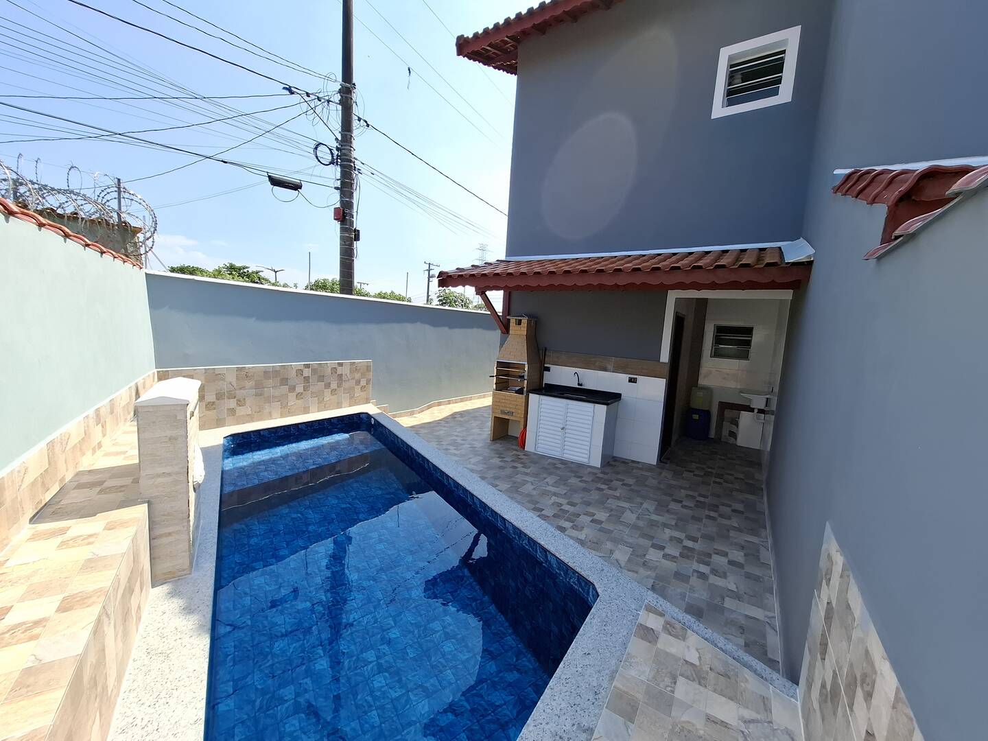 #2220 - Sobrado para Venda em Mongaguá - SP