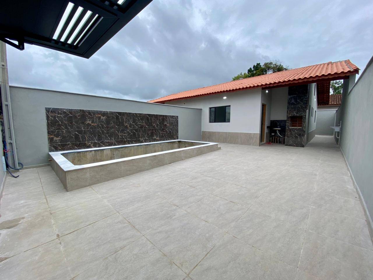 #2230 - Casa para Venda em Mongaguá - SP