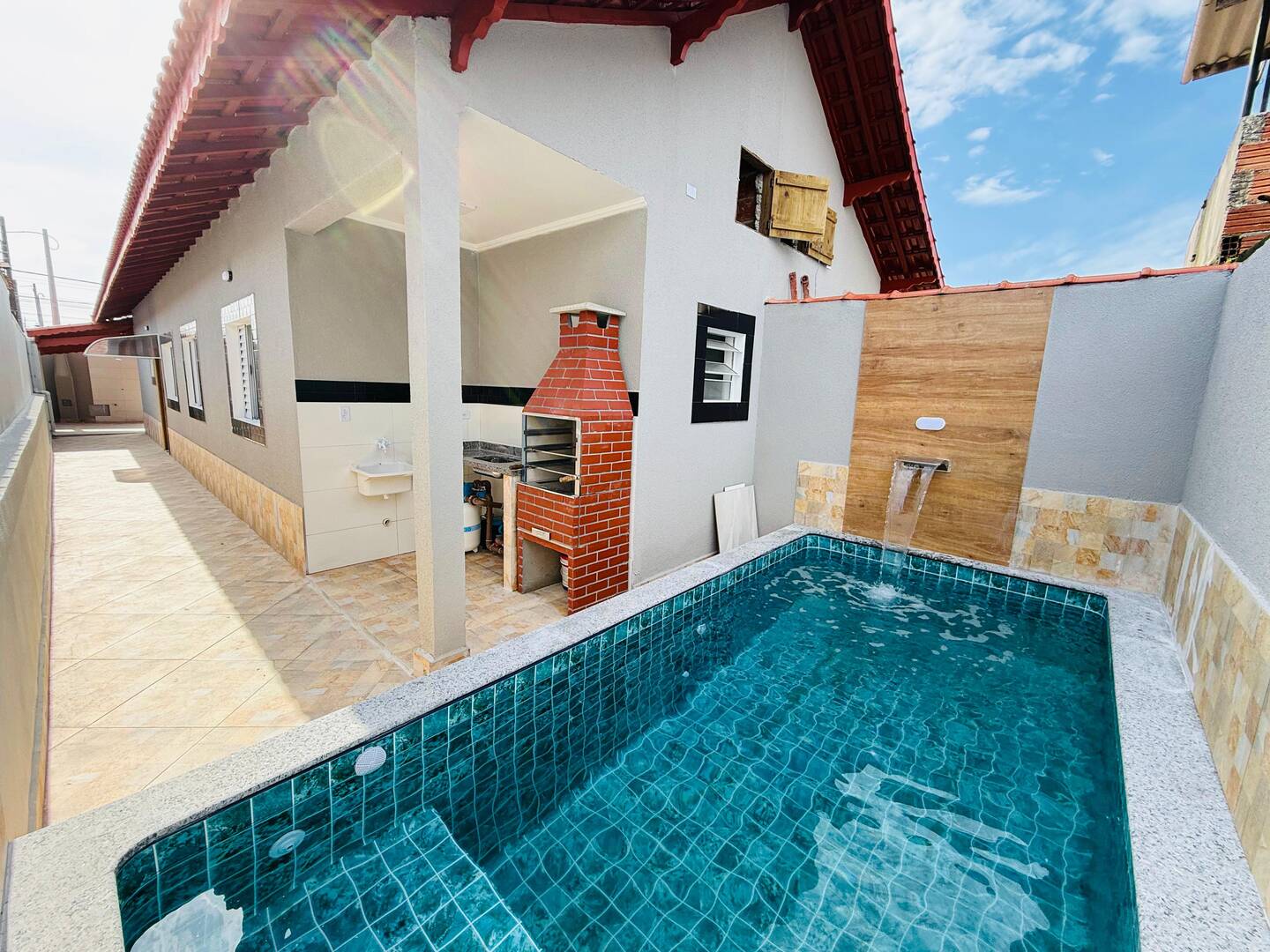 #2231 - Casa para Venda em Mongaguá - SP