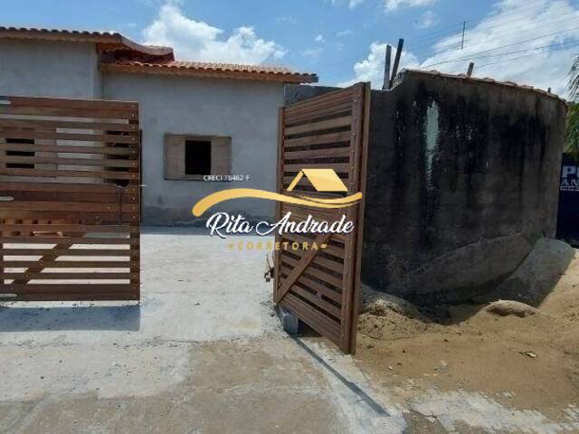 #1635 - Casa para Venda em Mongaguá - SP