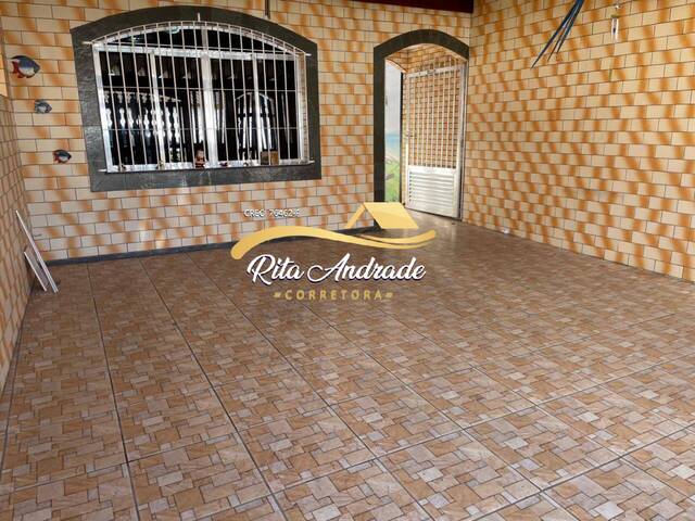#1642 - Casa para Venda em Mongaguá - SP