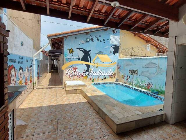 #1642 - Casa para Venda em Mongaguá - SP