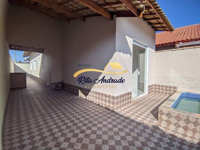 #1874 - Casa para Venda em Mongaguá - SP