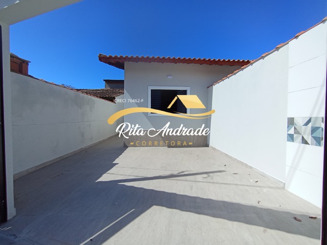 #2051 - Casa para Venda em Itanhaém - SP