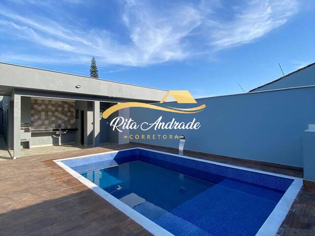 #2095 - Casa para Venda em Itanhaém - SP