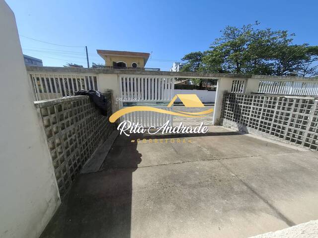 #1789 - Sobrado para Venda em Mongaguá - SP