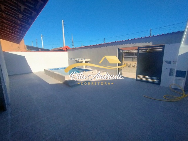 #2132 - Casa para Venda em Mongaguá - SP