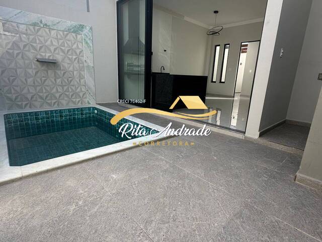 #2136 - Casa para Venda em Mongaguá - SP