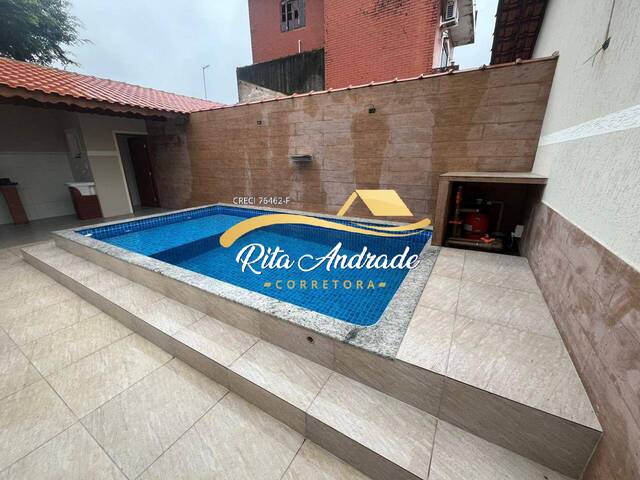 #2138 - Casa para Venda em Mongaguá - SP