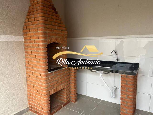 #2138 - Casa para Venda em Mongaguá - SP