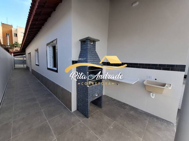 #2113 - Casa para Venda em Mongaguá - SP