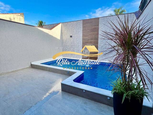 #2153 - Casa para Venda em Itanhaém - SP