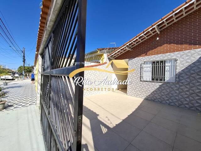 #2176 - Casa para Venda em Mongaguá - SP
