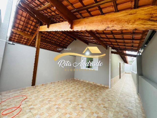 #2177 - Casa para Venda em Mongaguá - SP