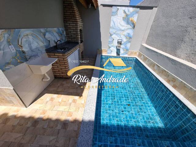 #2177 - Casa para Venda em Mongaguá - SP