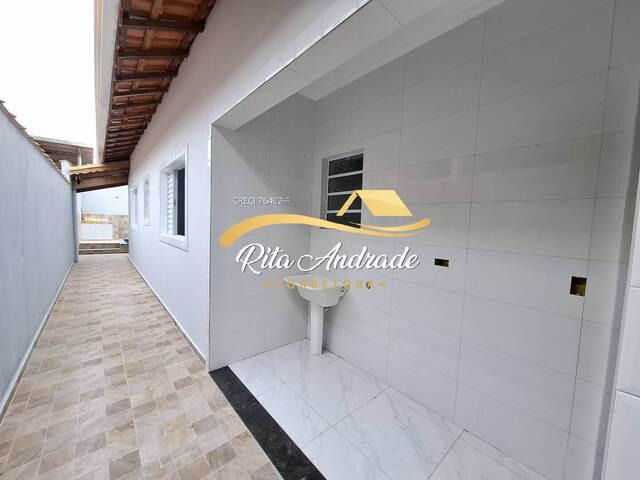 #2180 - Casa para Venda em Mongaguá - SP