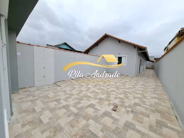#2179 - Casa para Venda em Mongaguá - SP
