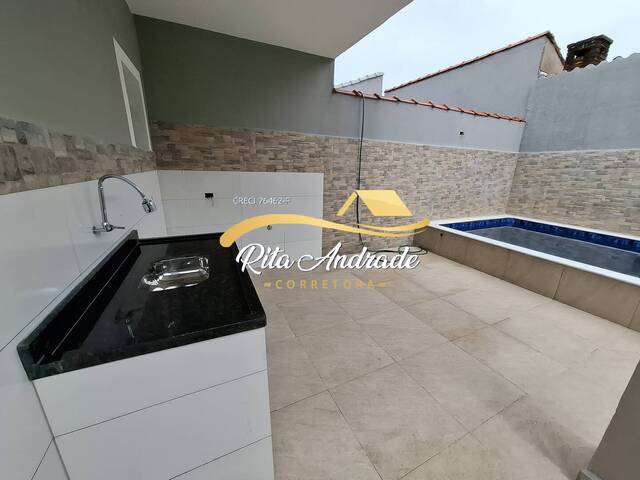 #2162 - Casa para Venda em Mongaguá - SP