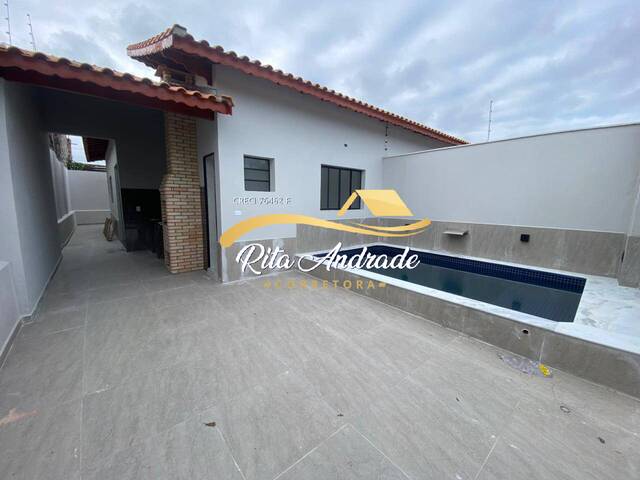 #2191 - Casa para Venda em Mongaguá - SP