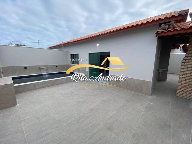 #2193 - Casa para Venda em Mongaguá - SP