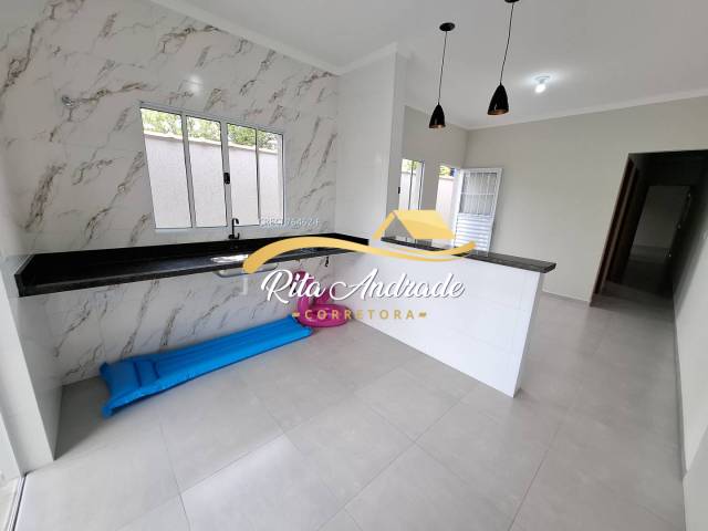 #2202 - Casa para Venda em Mongaguá - SP