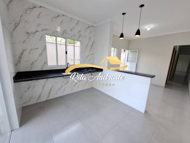 #2202 - Casa para Venda em Mongaguá - SP