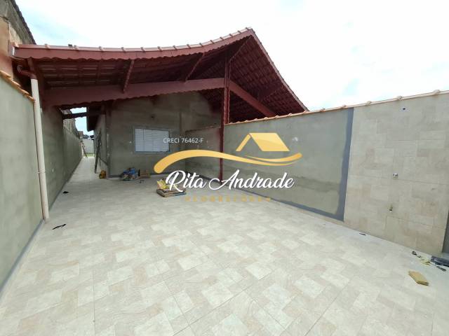 #2199 - Casa para Venda em Mongaguá - SP