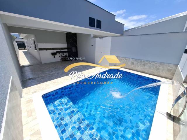 #2211 - Casa para Venda em Mongaguá - SP