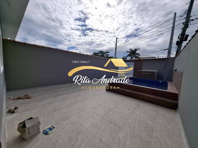 #2215 - Casa para Venda em Itanhaém - SP