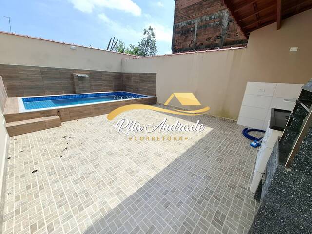 #2197 - Casa para Venda em Mongaguá - SP