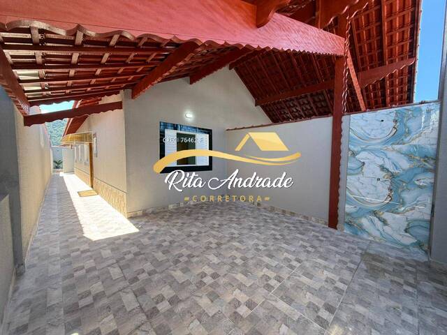 #2209 - Casa para Venda em Mongaguá - SP