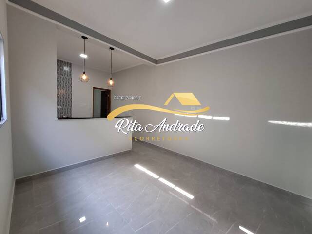 #2219 - Casa para Venda em Mongaguá - SP