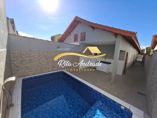 #2239 - Casa para Venda em Mongaguá - SP