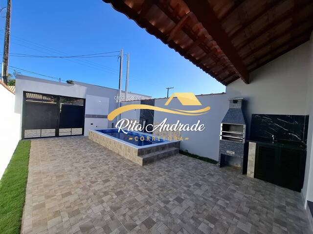 #2240 - Casa para Venda em Itanhaém - SP