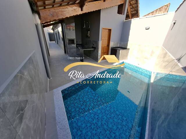 #2250 - Casa para Venda em Mongaguá - SP