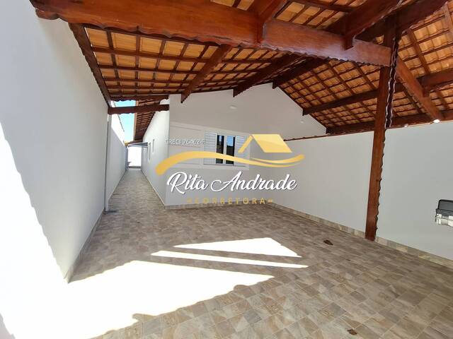 #2252 - Casa para Venda em Mongaguá - SP
