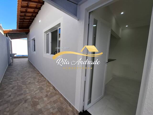#2252 - Casa para Venda em Mongaguá - SP