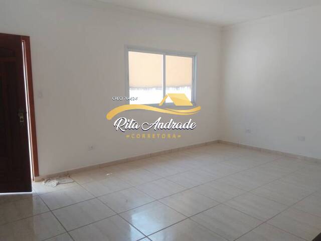 Casa para Venda em Mongaguá - 2