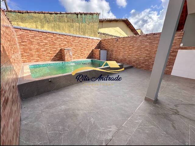 #2162 - Casa para Venda em Mongaguá - SP