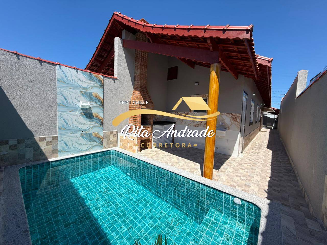 CASA NOVA COM PISCINA 2 DORMS LOCALIZAÇÃO PRIVILEGIADA