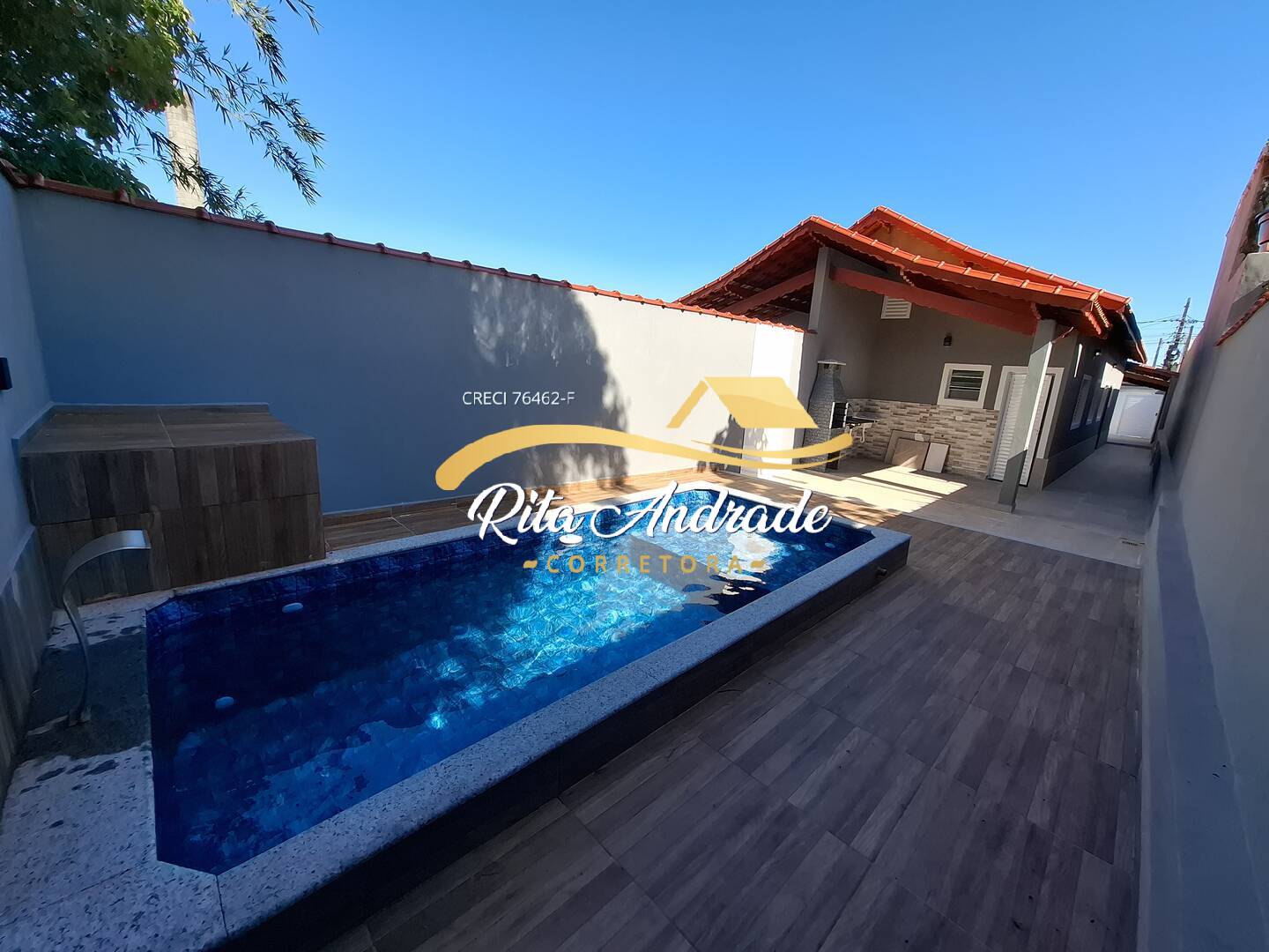 CASA NOVA COM ÓTIMA PISCINA E TERRENO MARAVILHOSO EM MONGAGUÁConfira